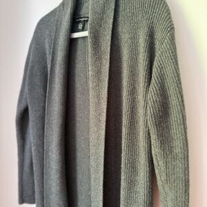 Banana Republic Women’s Gray Ribbed Open Cardigan